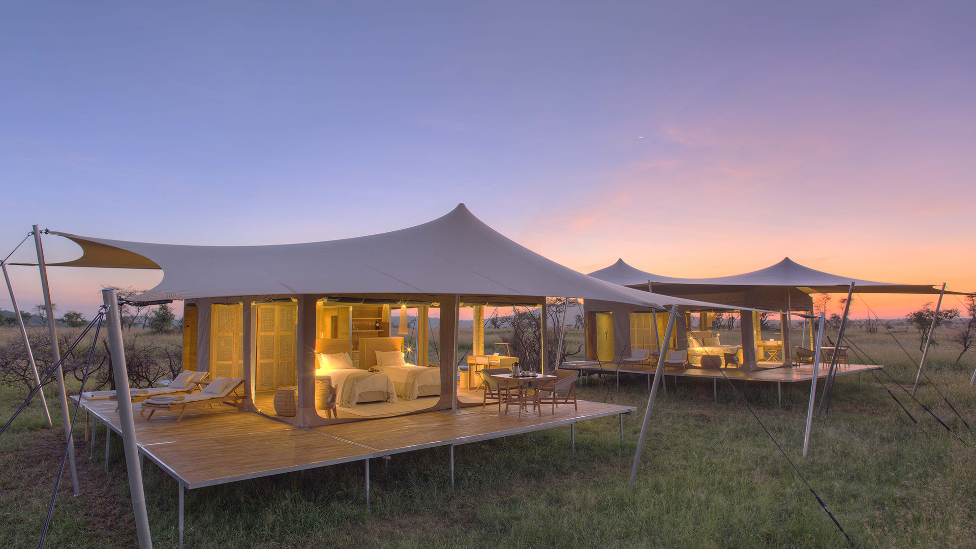  Africa, Tanzania, Roving Bushtops, Tent Exterior