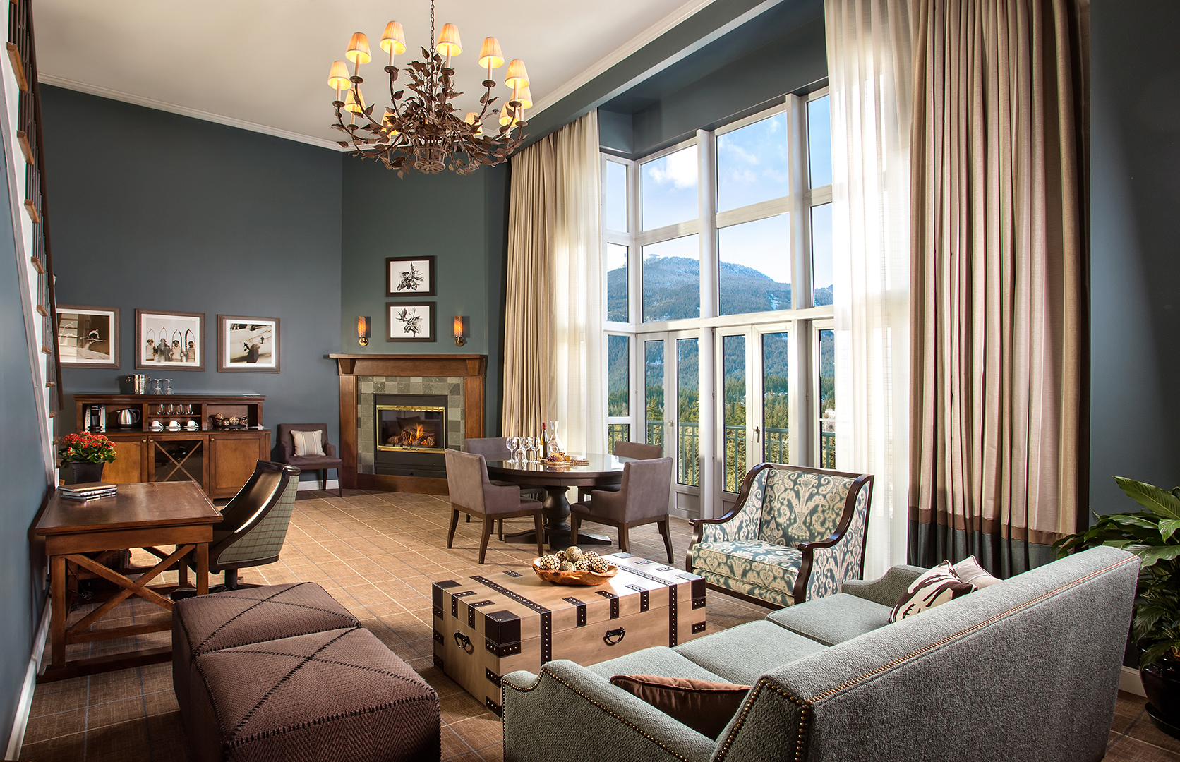 Ski & Snow, Canada, Fairmont Chateau Whistler, Penthouse suite