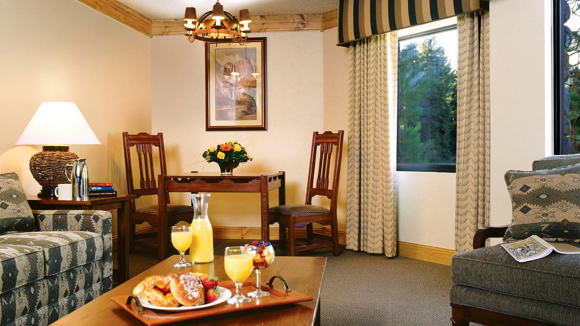  USA, Luxury California Holidays, Tenaya Lodge At Yosemite, Deluxe Suite