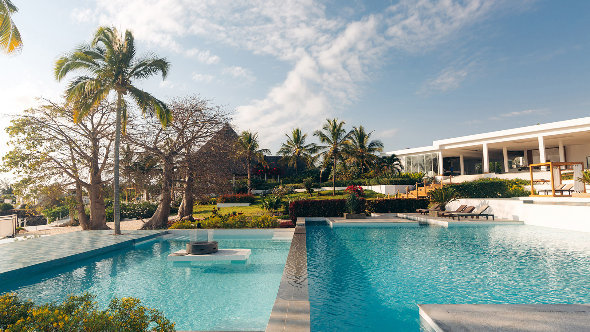 Africa, Zanzibar, Safirablu, Main Pool
