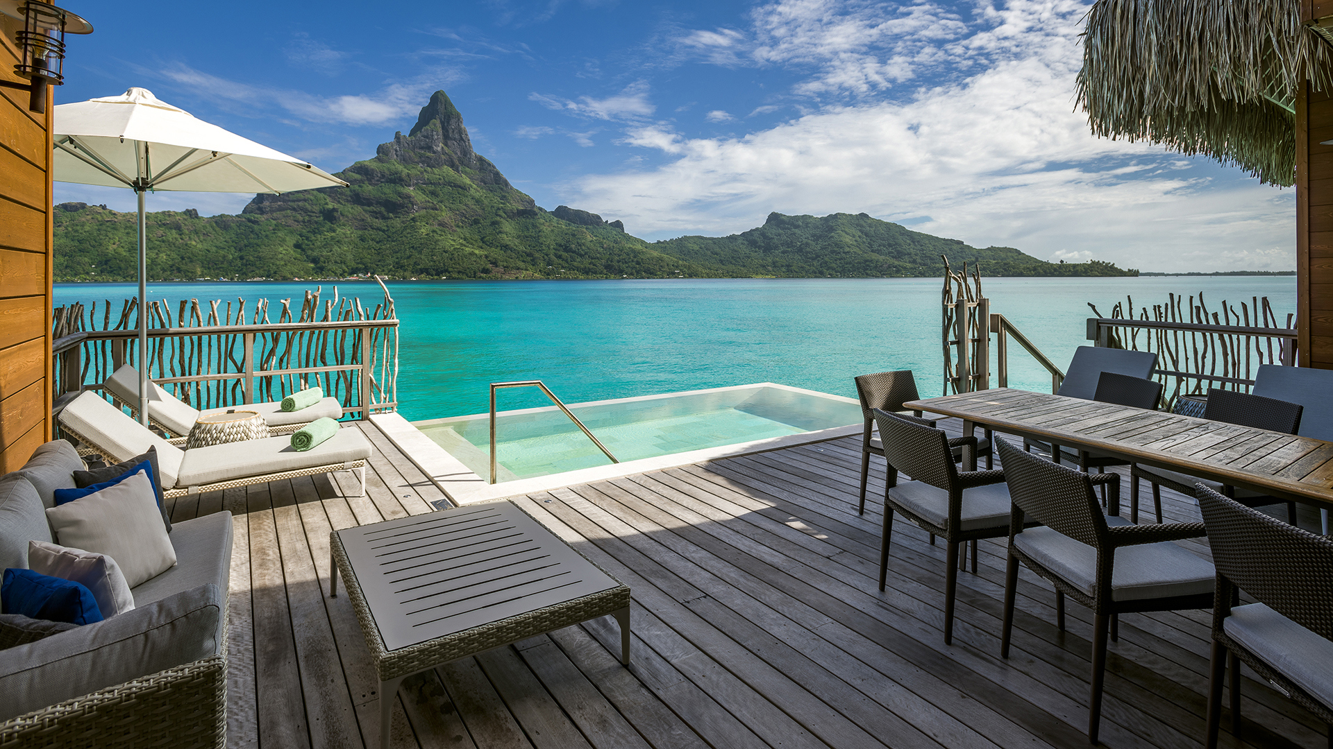  Worldwide, French Polynesia, Intercontinental Bora Bora Resort Thalasso Spa, Teremoana Villa Terrace