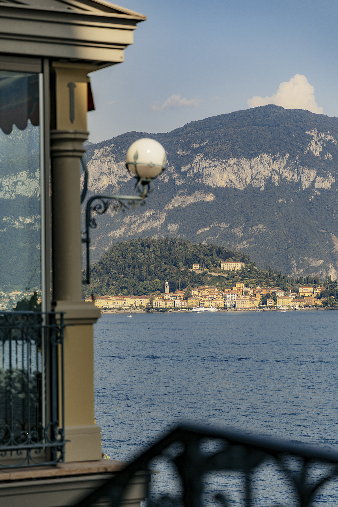 Europe, Italy, Italian Lakes, Lake Como, Grand Hotel Tremezzo, View across lake como