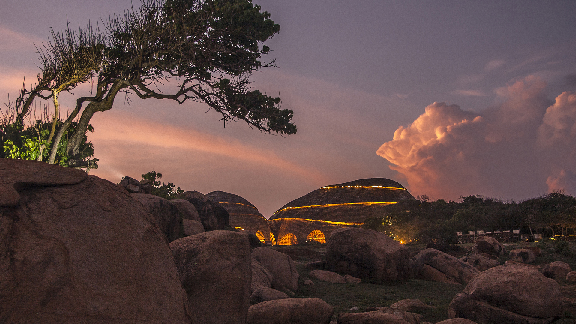  Worldwide, Sri Lanka, Wild Coast Tented Lodge, Exterior sunset