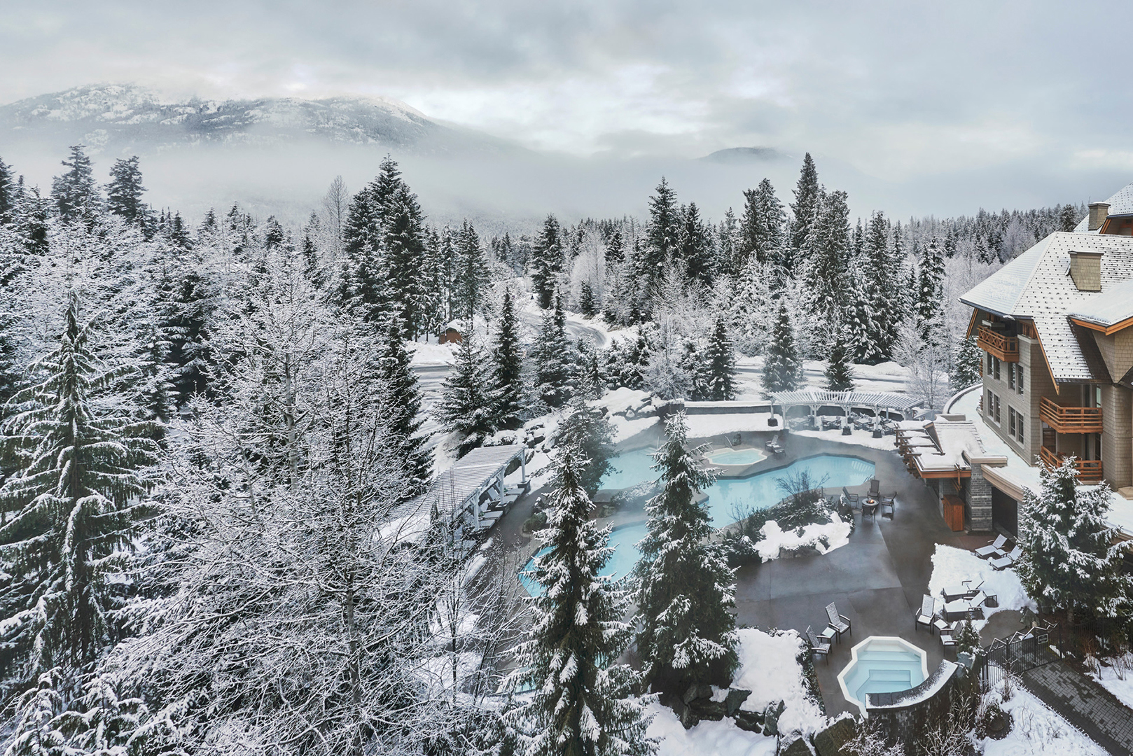 Canada Ski, Whistler, Four Seasons Resort and Residences Whistler, Exterior landscape and pools