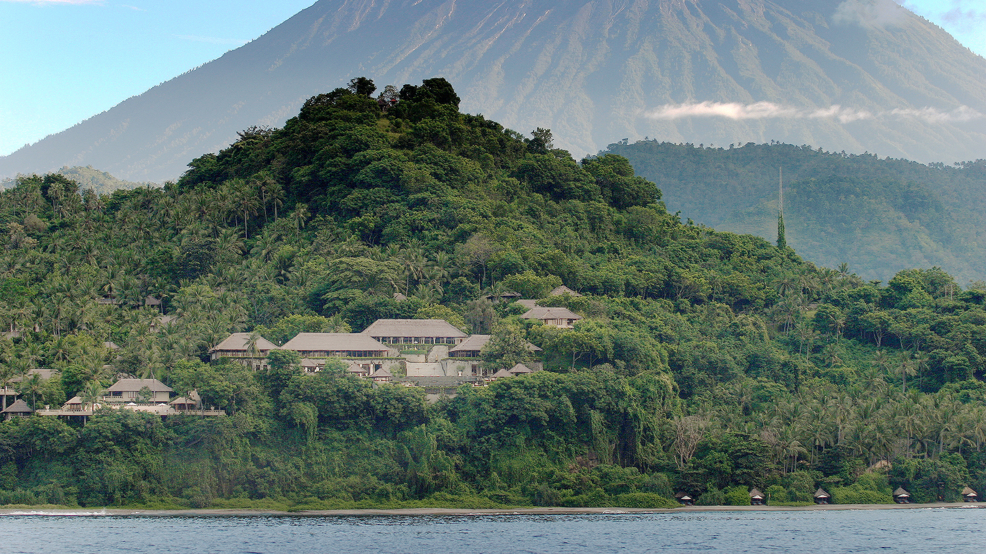  Worldwide, Indonesia, Amakila, Mount Agung