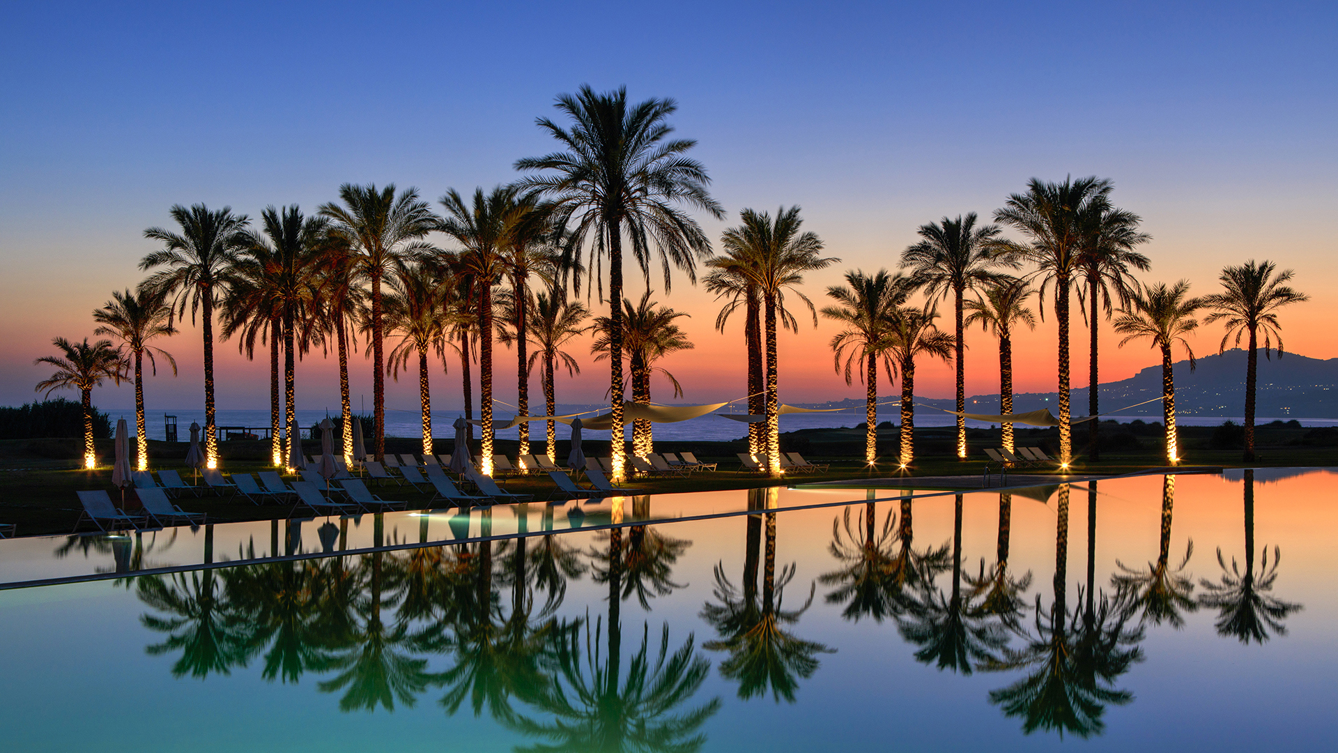 Europe, Italy, Sicily, Verdura Resort - A Rocco Forte Hotel, Infinity pool