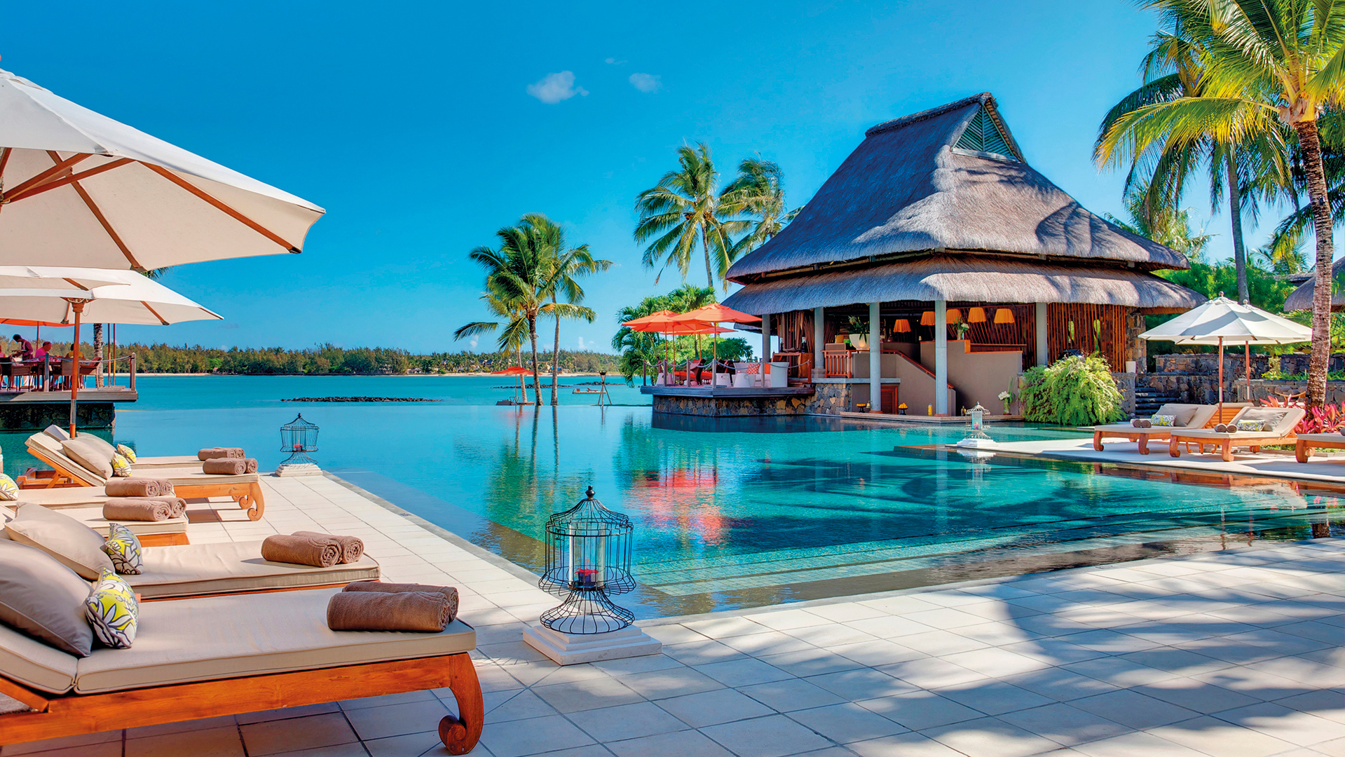 Indian Ocean, Mauritius, Constance Prince Maurice, Main pool