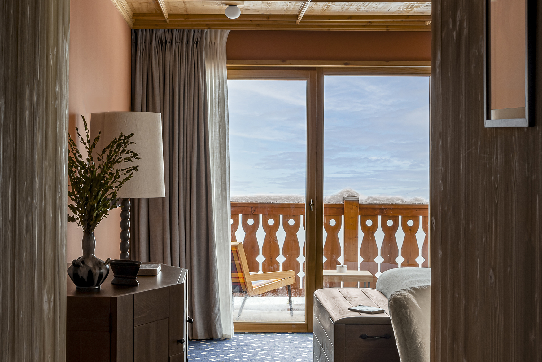 Ski & Snow, France, The Three Valleys, Meribel, Le Cou Cou, chalet window 