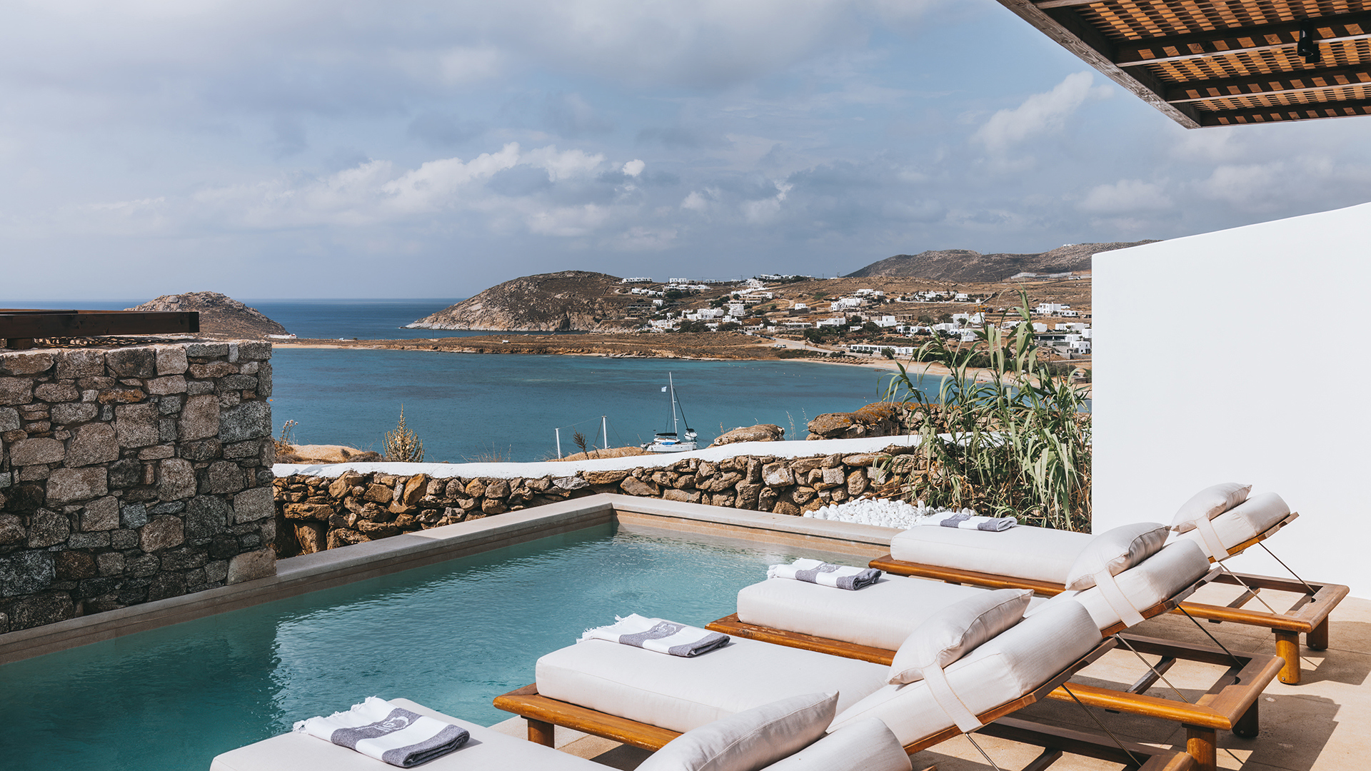 Europe, Greece, Mykonos, Cali Mykonos, Room pool with view