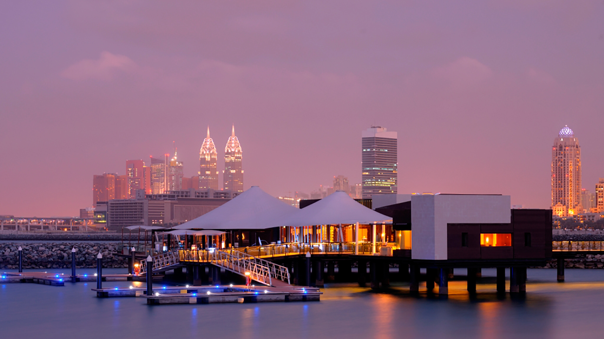 One&Only The Palm,Dining Lounge at dusk