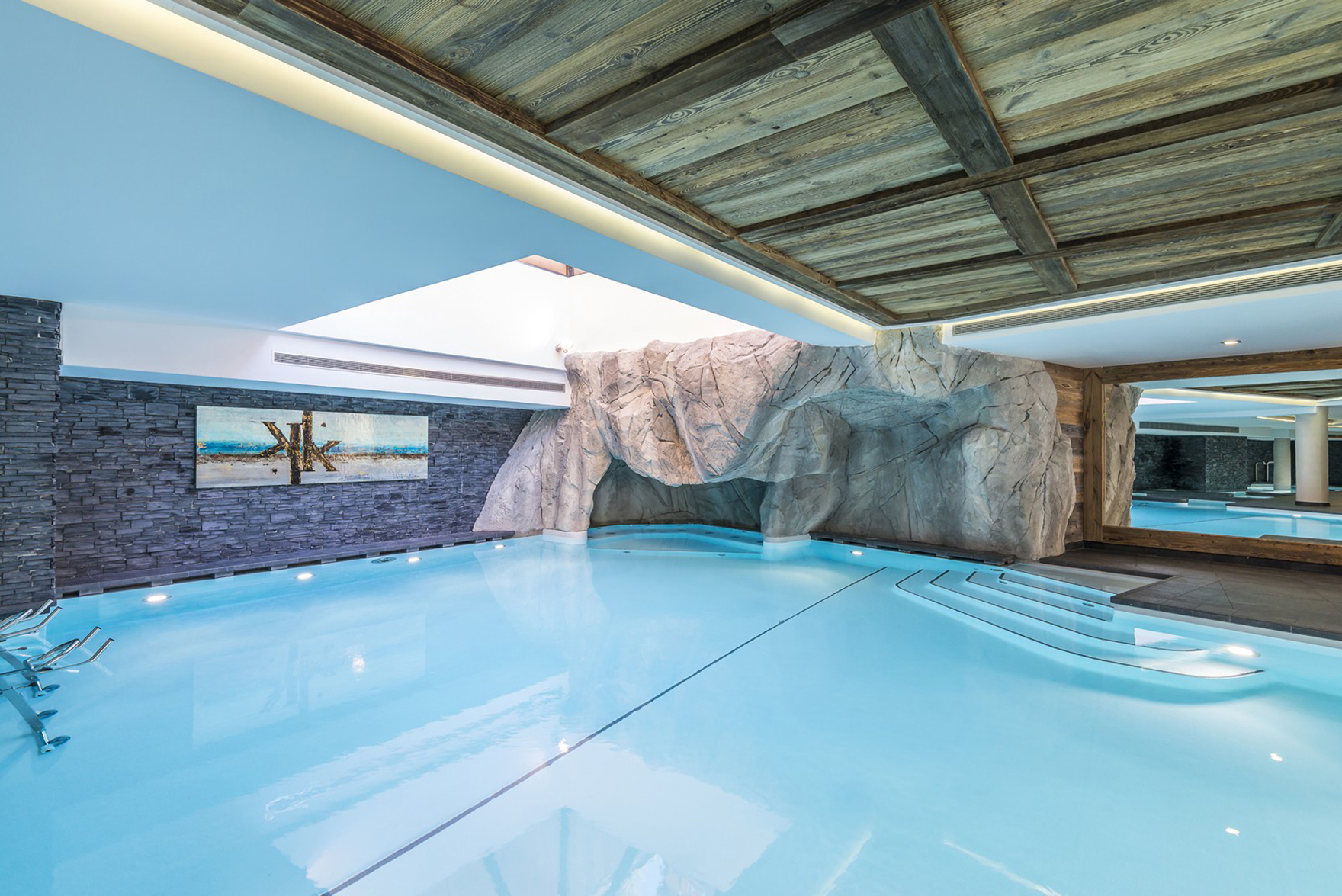 Ski & Snow, Europe, France, Meribel, Le Kalia, swimming pool 