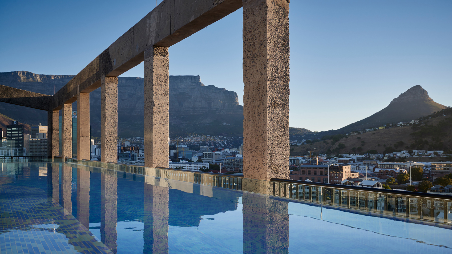  Africa, Cape Town, The Silo, Rooftop pool