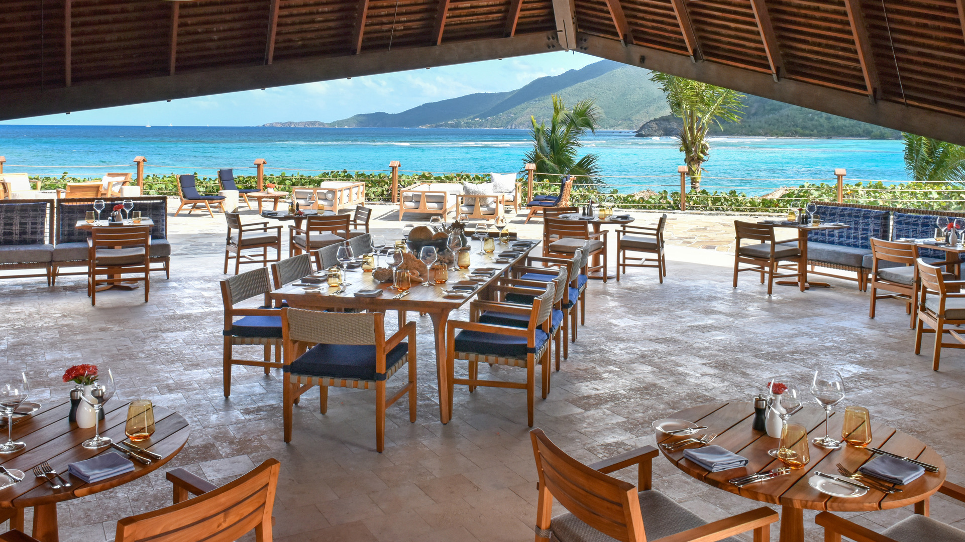 Caribbean, British Virgin Islands, Little Dix Bay, dining room