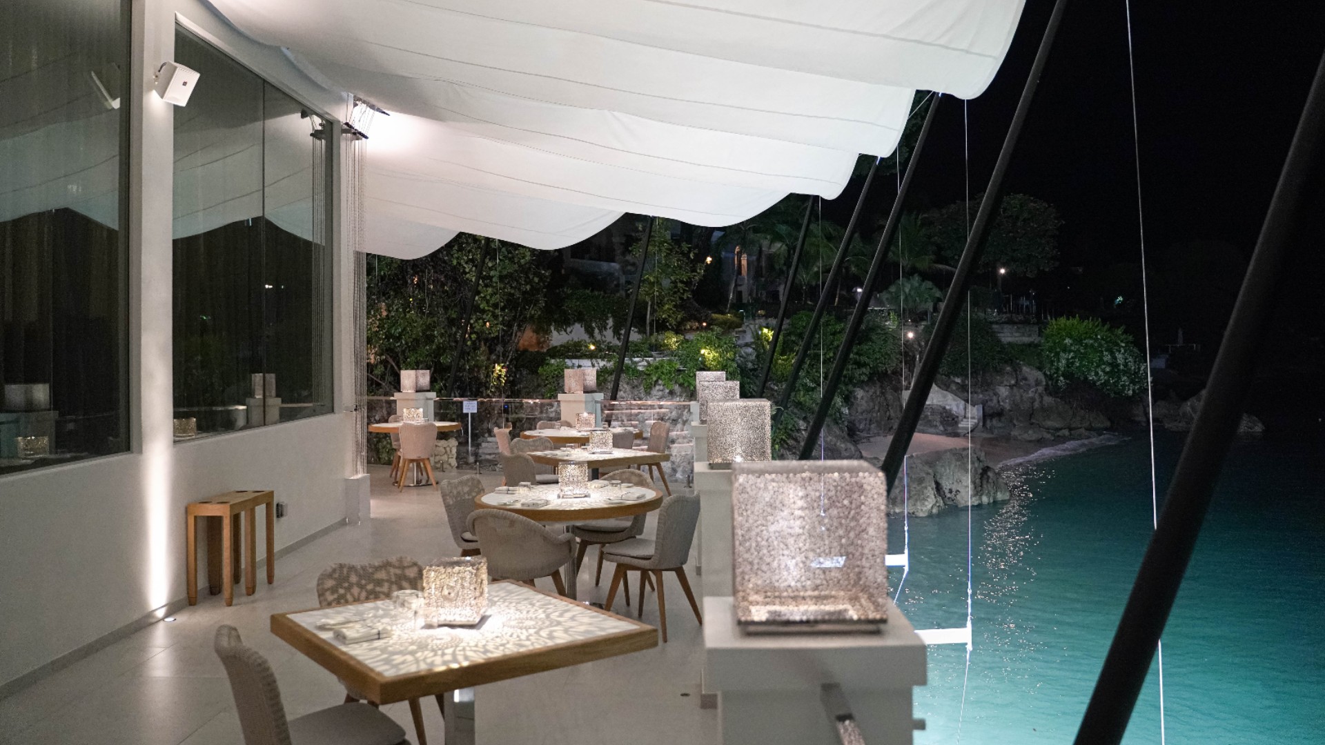 Caribbean & Mexico, Barbados, The Cliff restaurant, dining