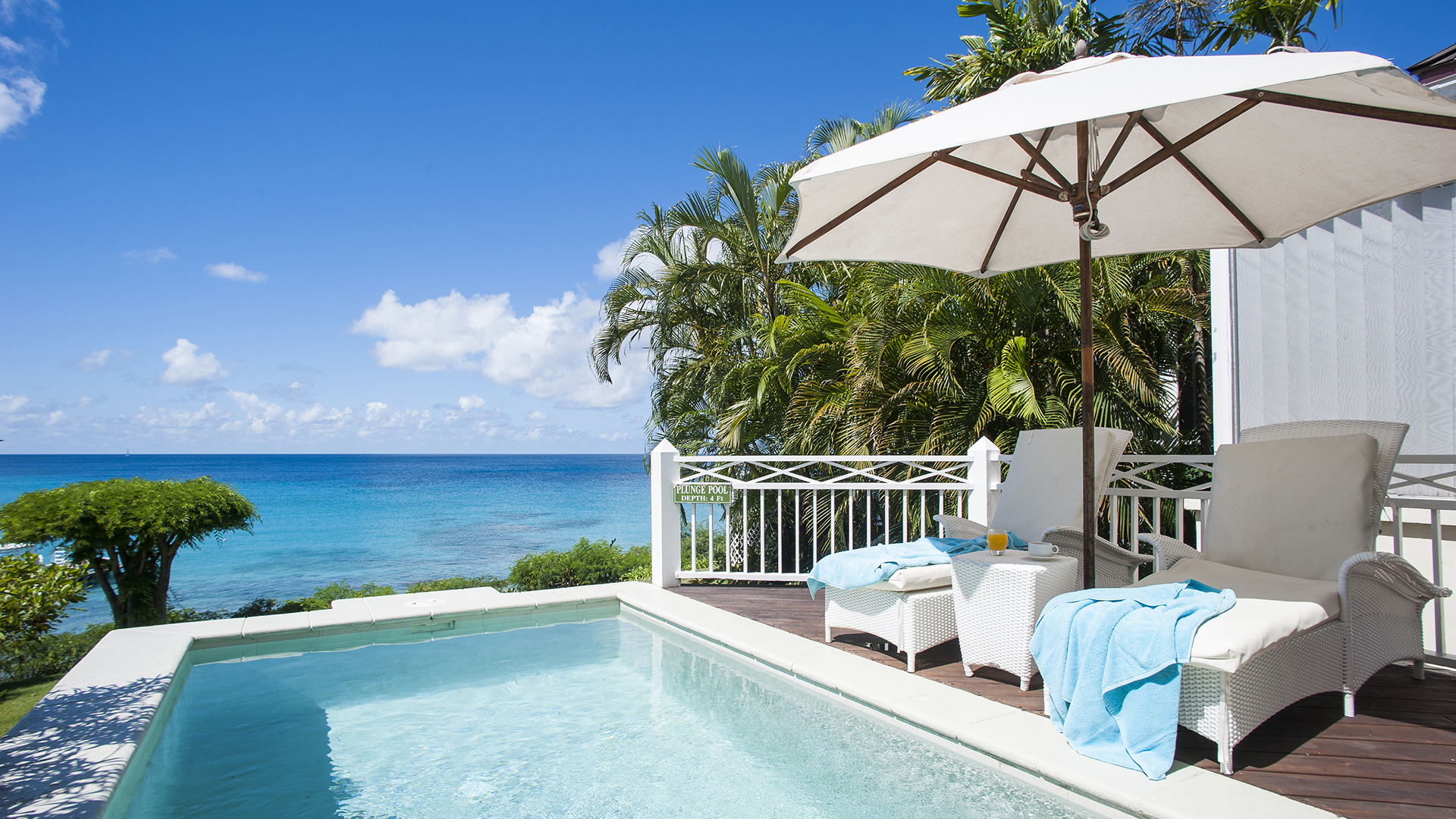 Caribbean, The Grenadines, Mustique, Cotton House, Pool Sea View