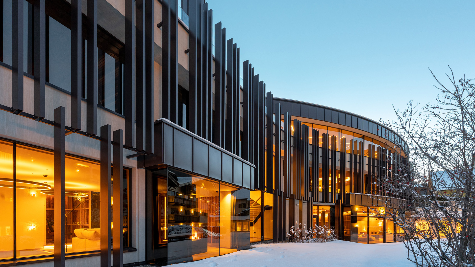 Europe Ski, Italy, Gardena Grodnehof, Hotel Exterior