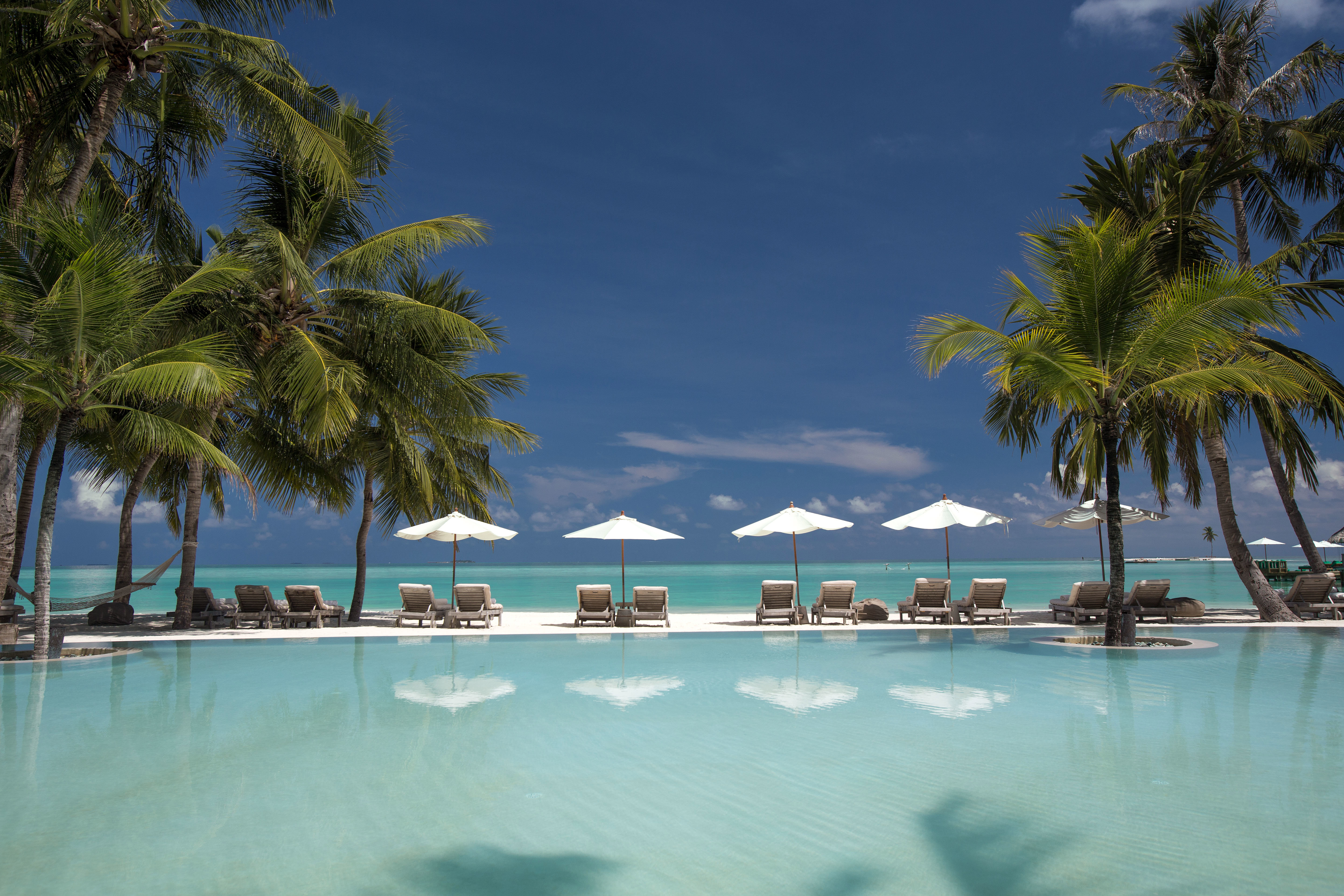 Indian Ocean, Maldives, Gili Lankanfushi, Swimming pool