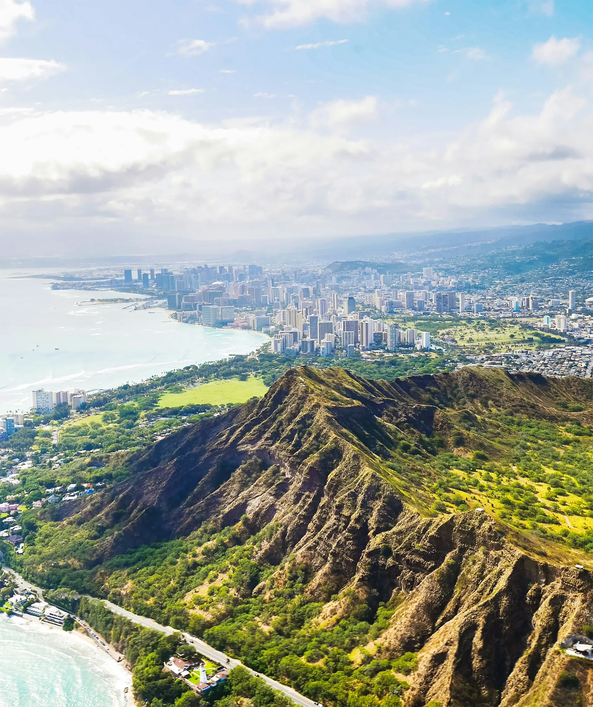 Views over Maui coastline, Hawaii