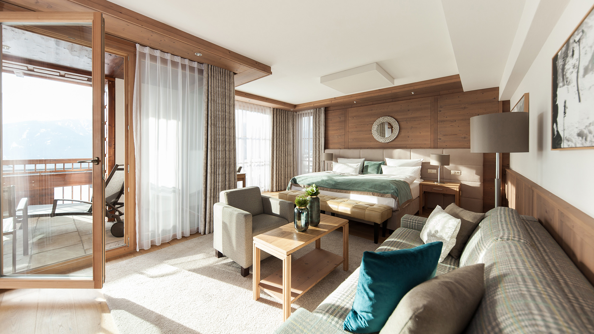 Luxury Ski & Snow, Austria, Schlosshotel Fiss, Suite Lounge