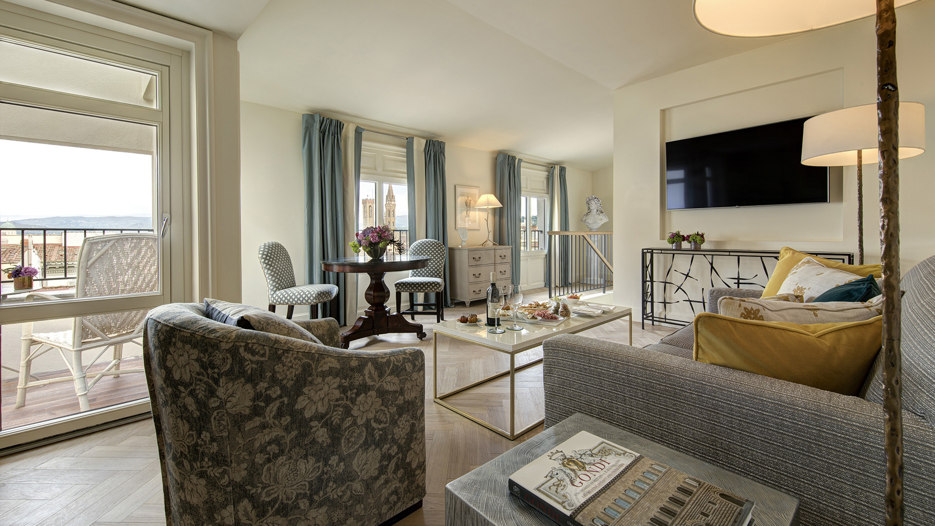 Europe, Italy, Hotel Savoy - A Rocco Forte Hotel, Panoramic Suite