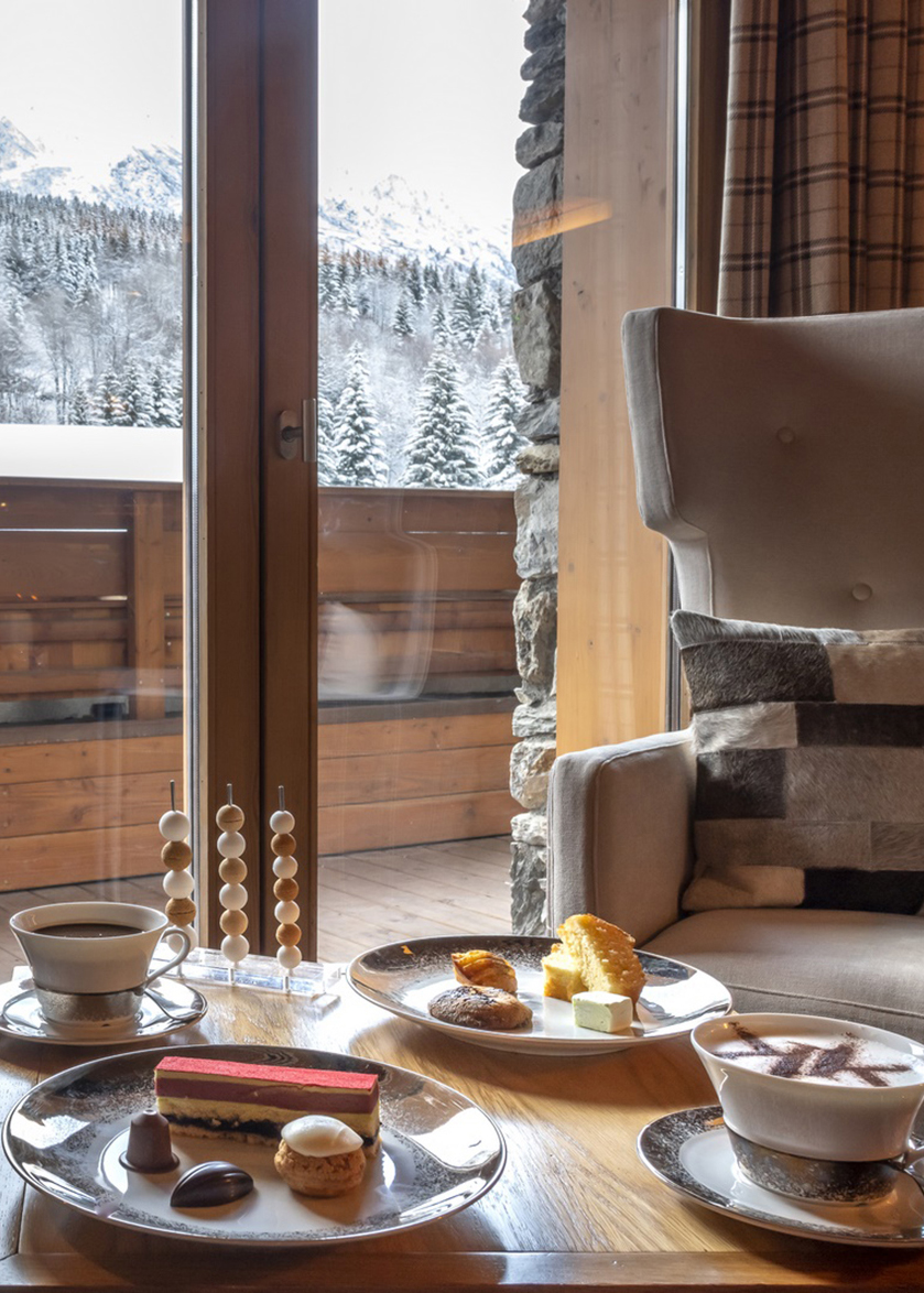 Ski & Snow, Europe, France, Meribel, Le Kalia, bar with afternoon tea and snow view 
