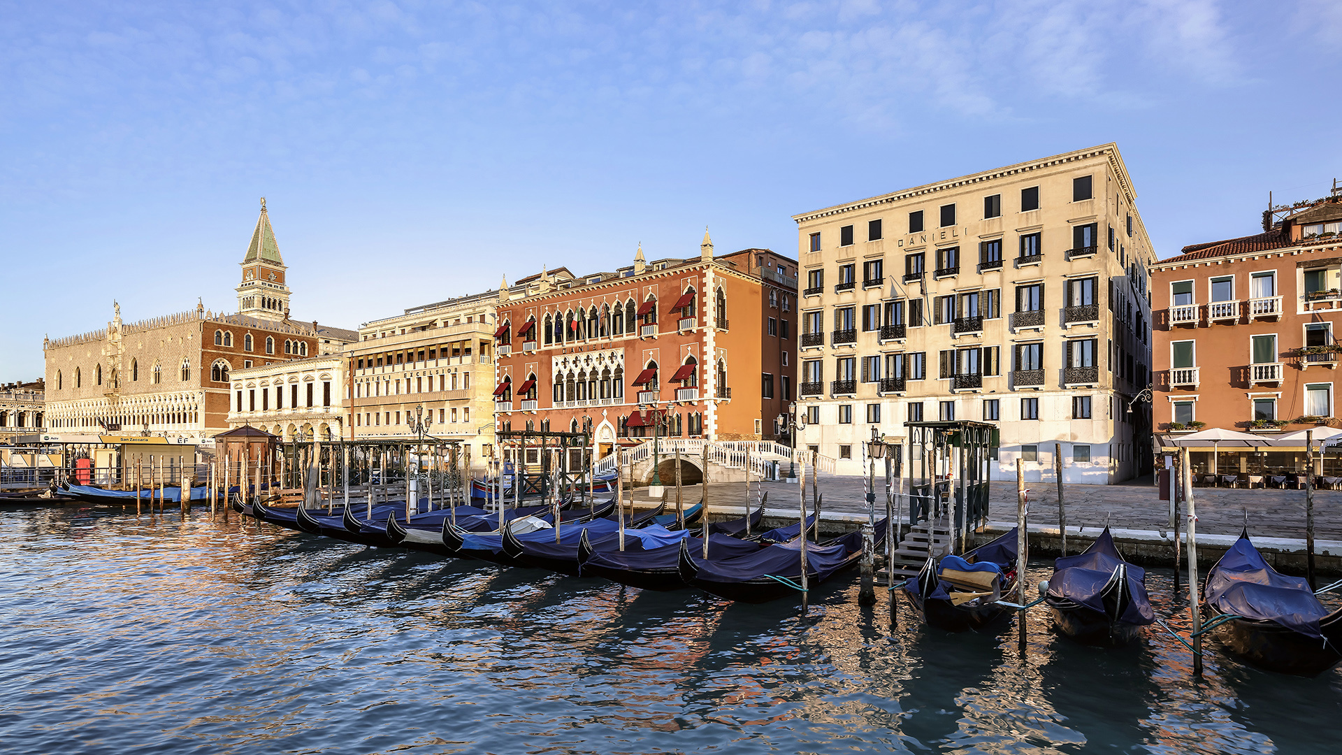 Europe, Italy, Venice, Danieli, A Luxury Collection Hotel, Exterior view