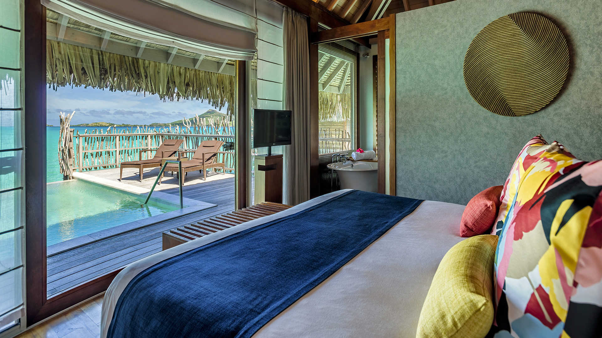  Worldwide, French Polynesia, Intercontinental Bora Bora Resort Thalasso Spa, Villa Bedroom