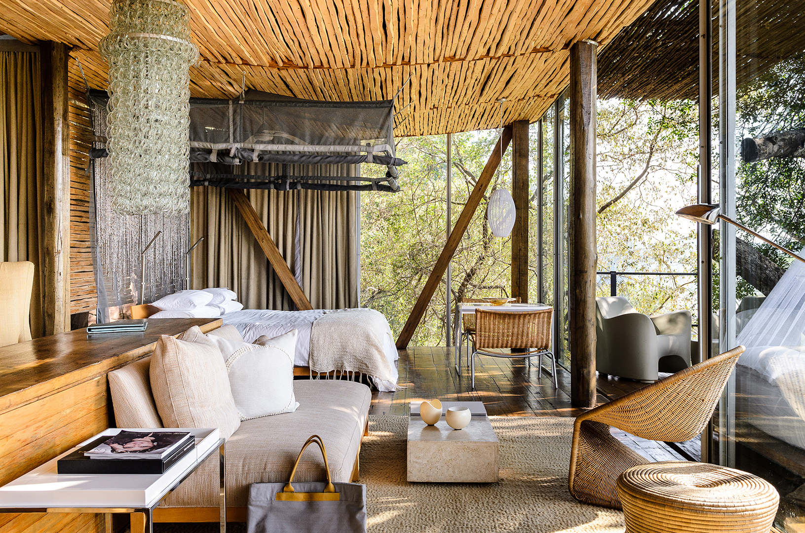 Africa, South Africa, Lebombo Lodge at Singita Private Game Reserve, Bedroom suite