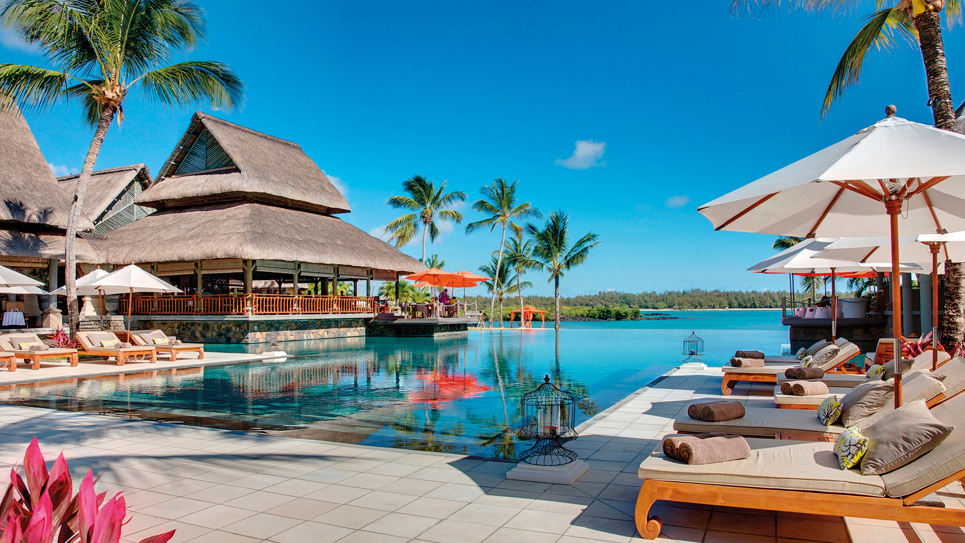 Indian Ocean, Mauritius, Constance Prince Maurice, Main pool
