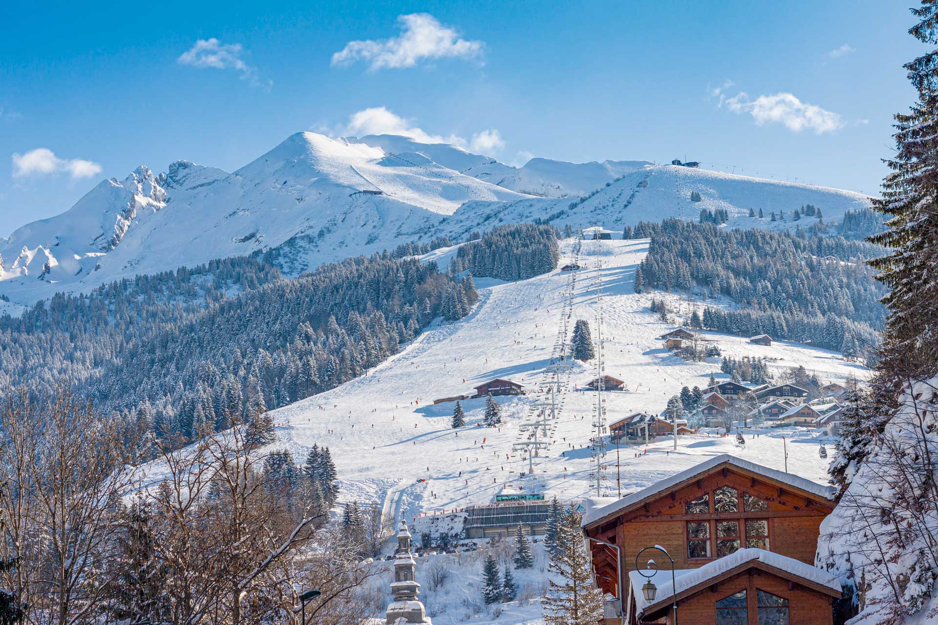 La Clusaz Ski Carrier Luxury Holidays