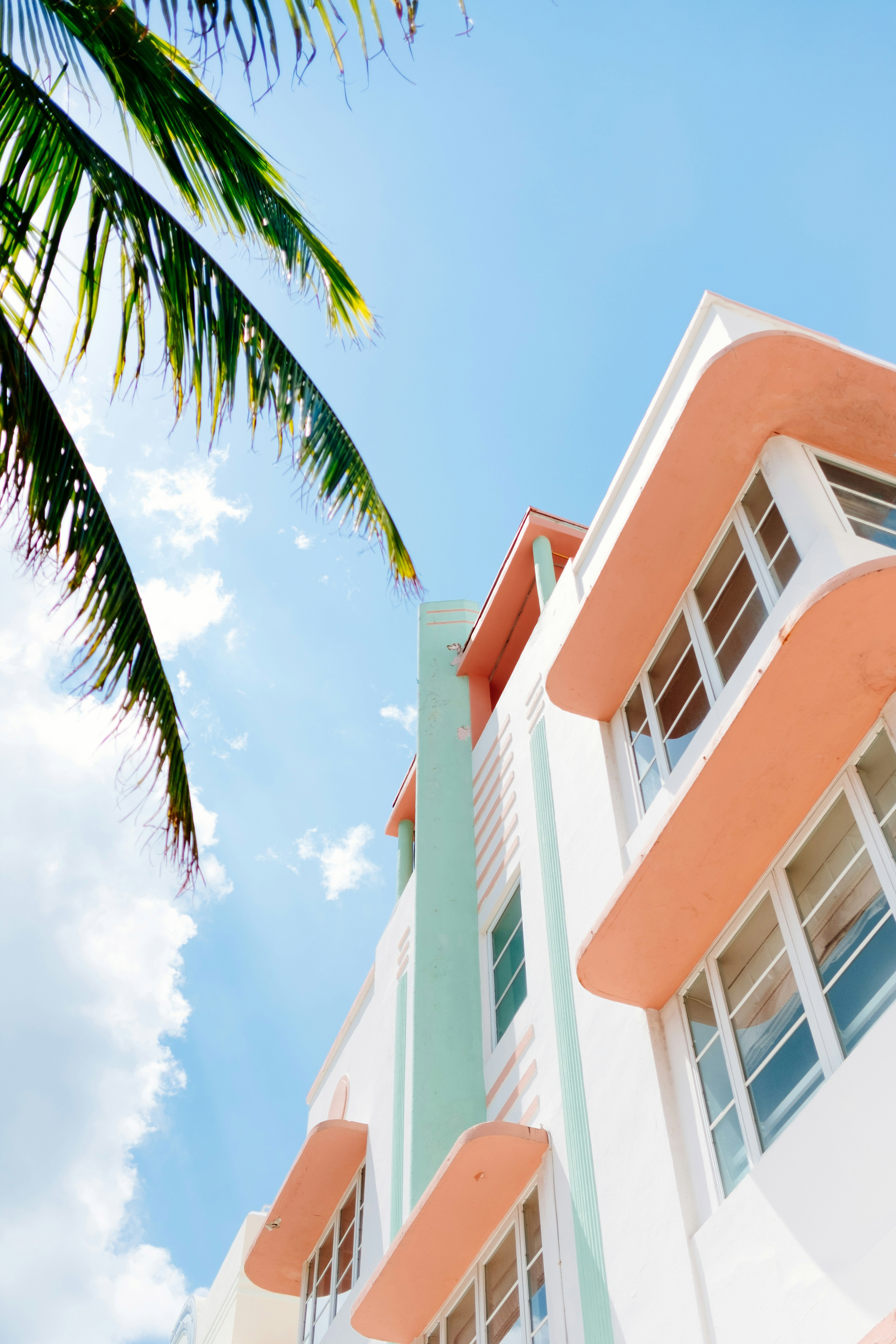 Pink and green art deco building in Miami