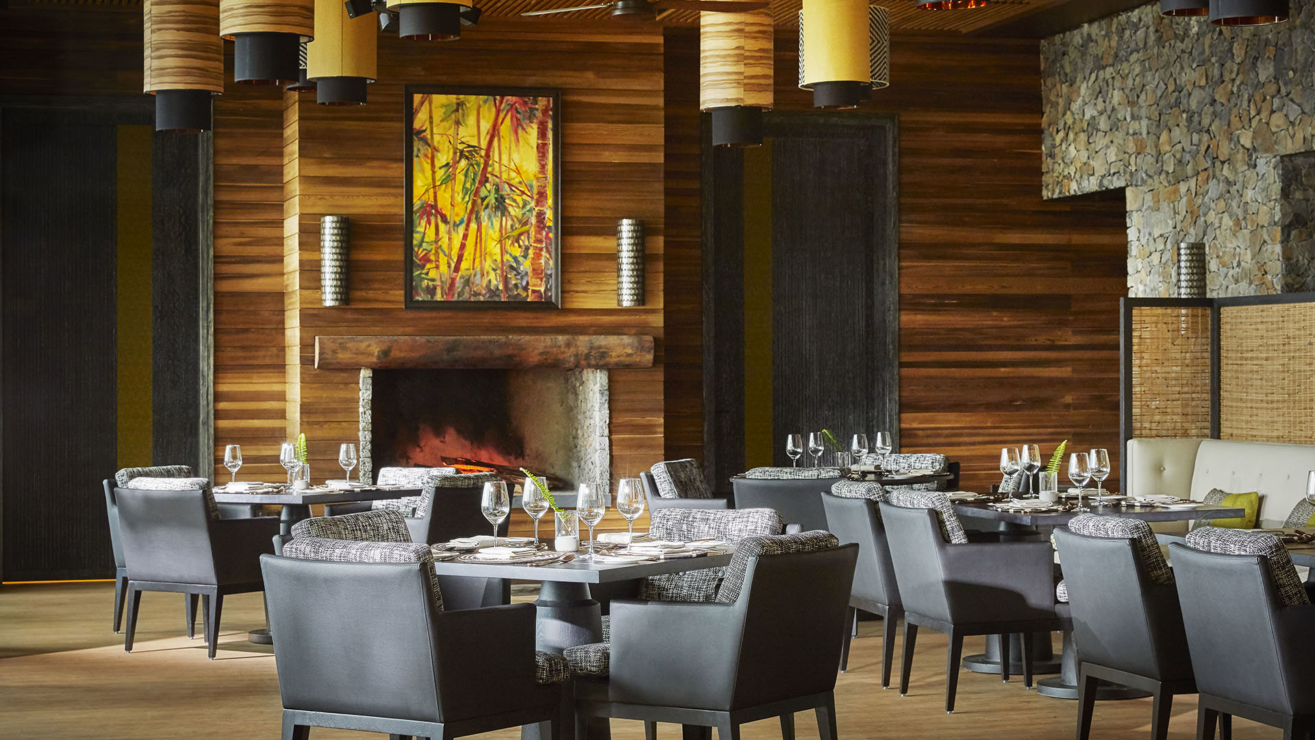  Africa, Rwanda, One&Only Gorilla's Nest, Nest Restaurant