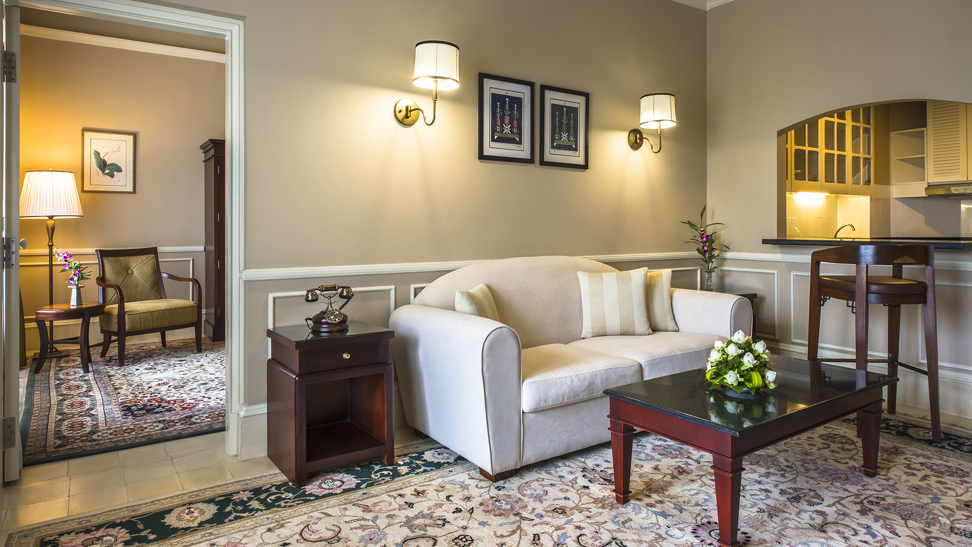  Worldwide, Cambodia, Raffles Hotel Le Royal, Executive suite