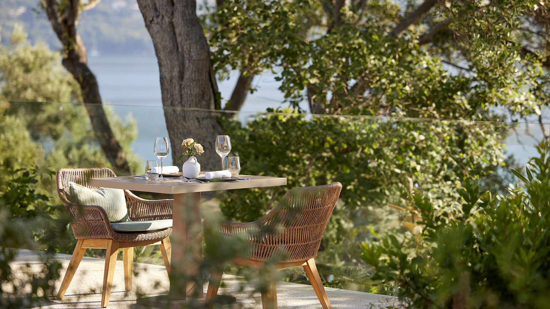 Corner table at Olivia Restaurant 