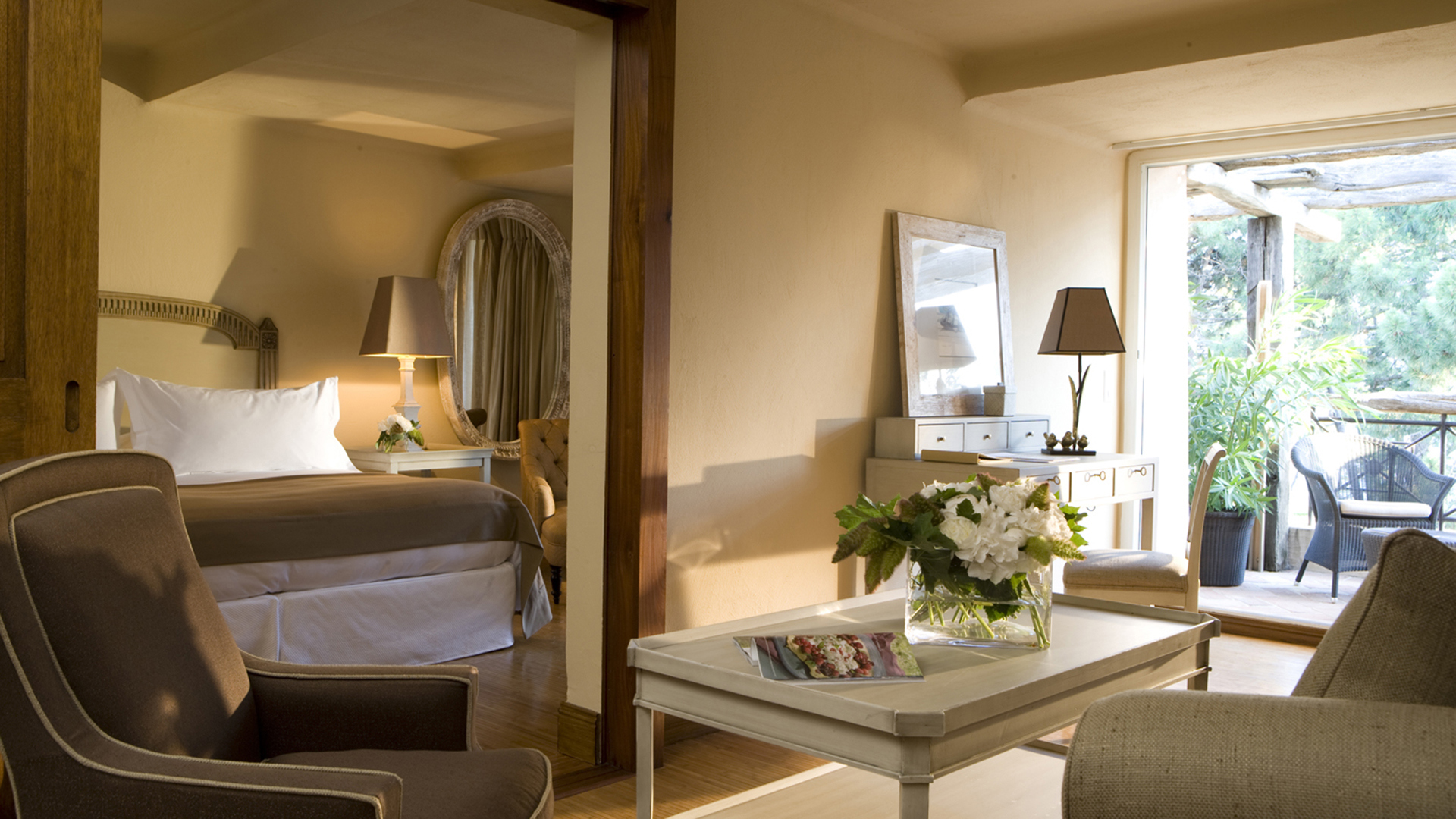 Europe, France & Monaco, Corsica, Grand Hôtel de Cala Rossa, Suite Pivoine