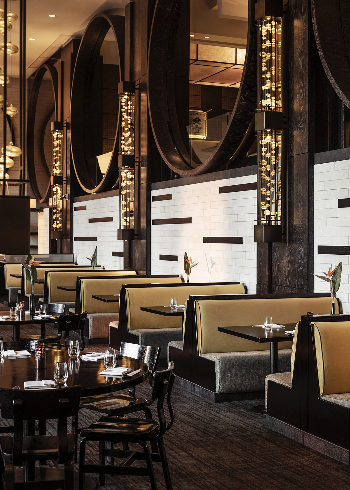 Africa, South Africa, One&Only Cape Town, Nobu restaurant booths