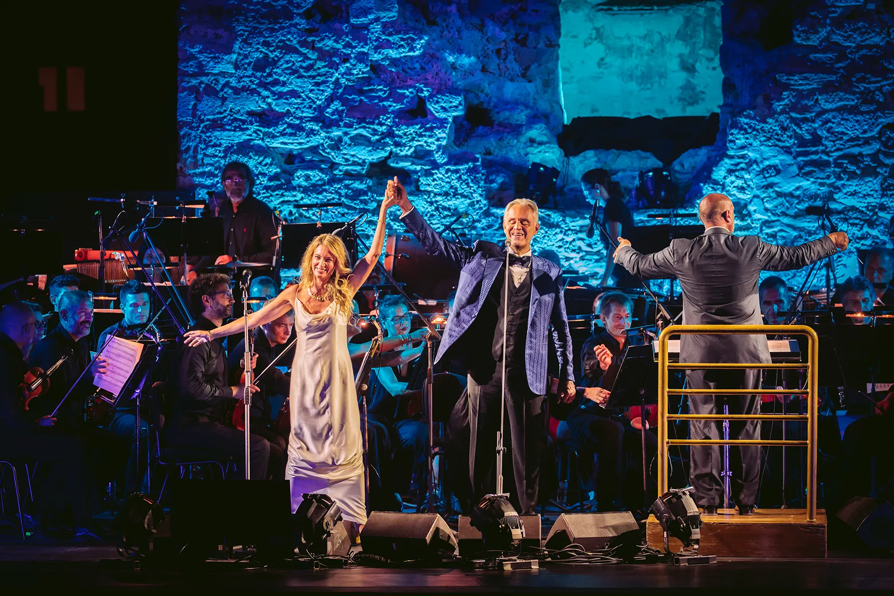 Andrea Bocelli & Athena Andreadis performing at Sani Festival in Haldikidi 