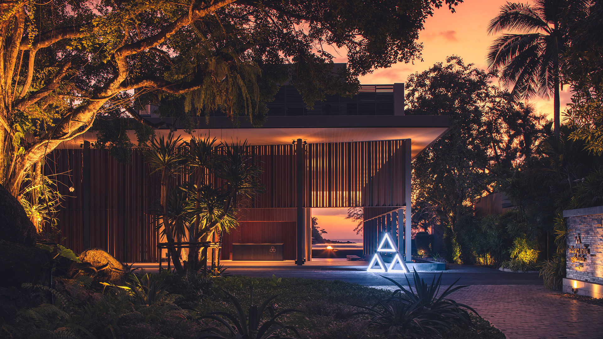  Worldwide, Thailand, Anantara Layan Resort Phuket, Beachhouse