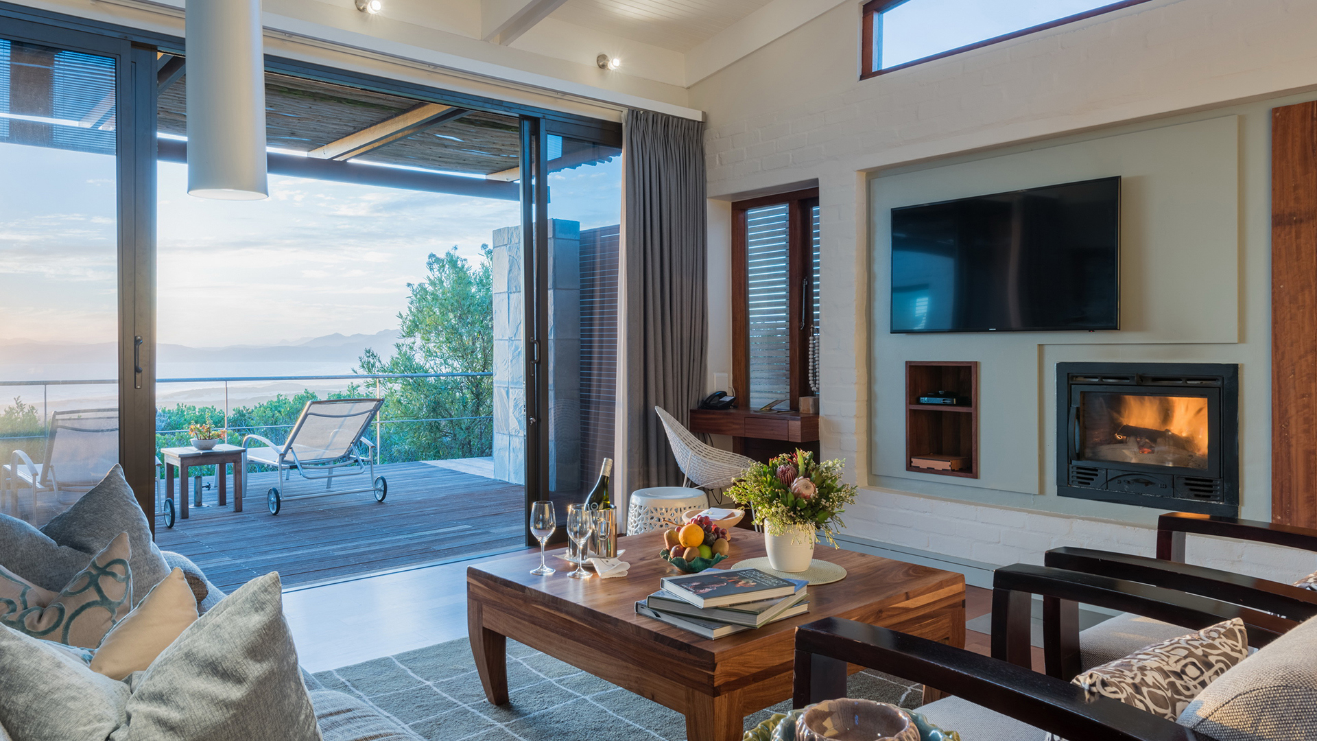  Africa, South Africa, Grootbos Nature Reserve, suite 34 living area