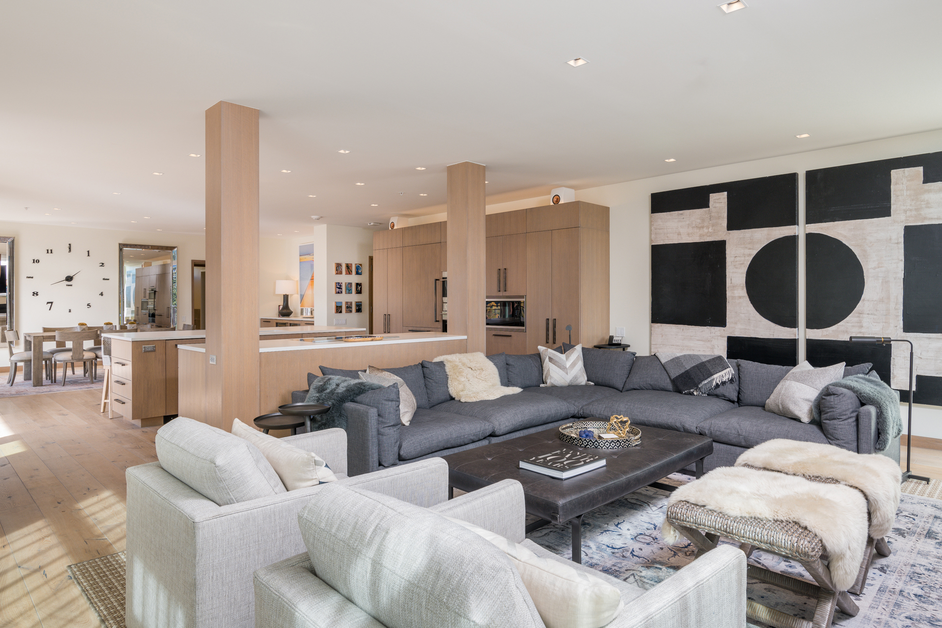 A spacious lounge at Limelight Ketchum hotel with contemporary furniture and a cozy seating arrangement