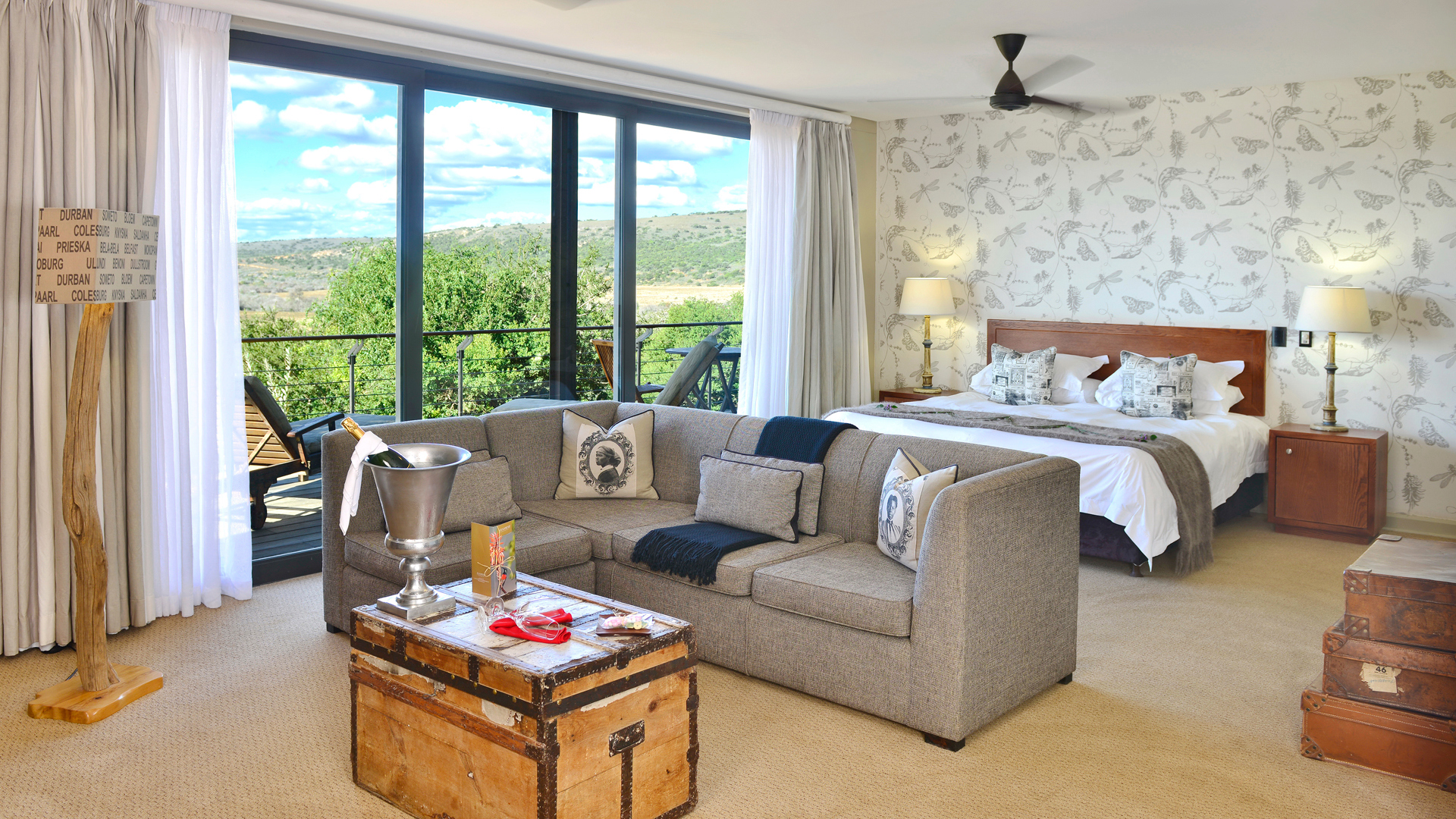  Africa, South Africa, Sarili Lodge at Shamwari Private Game Reserve, Bedroom