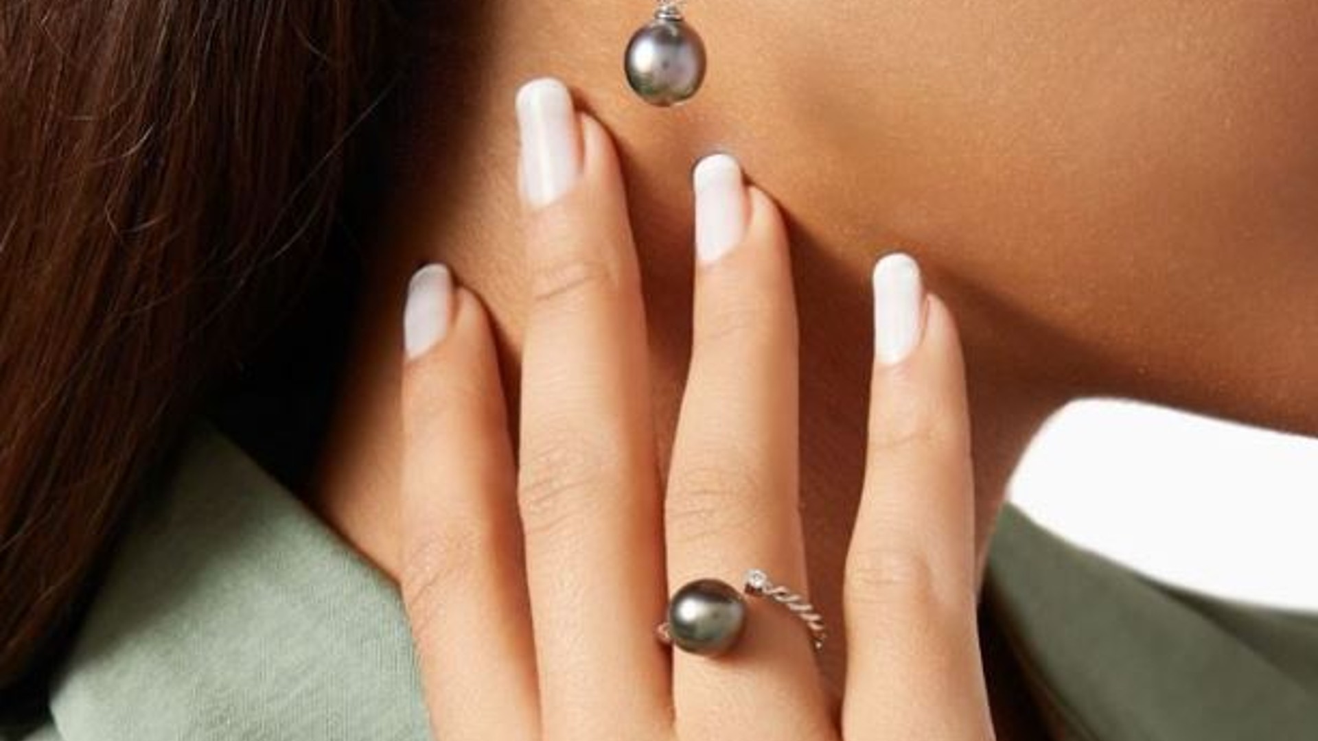 Luxury Selection, Robert Wan jewellery 